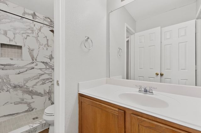 7911 Decoy Drive, Arlington, TX 76002