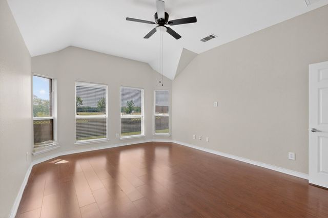 7911 Decoy Drive, Arlington, TX 76002