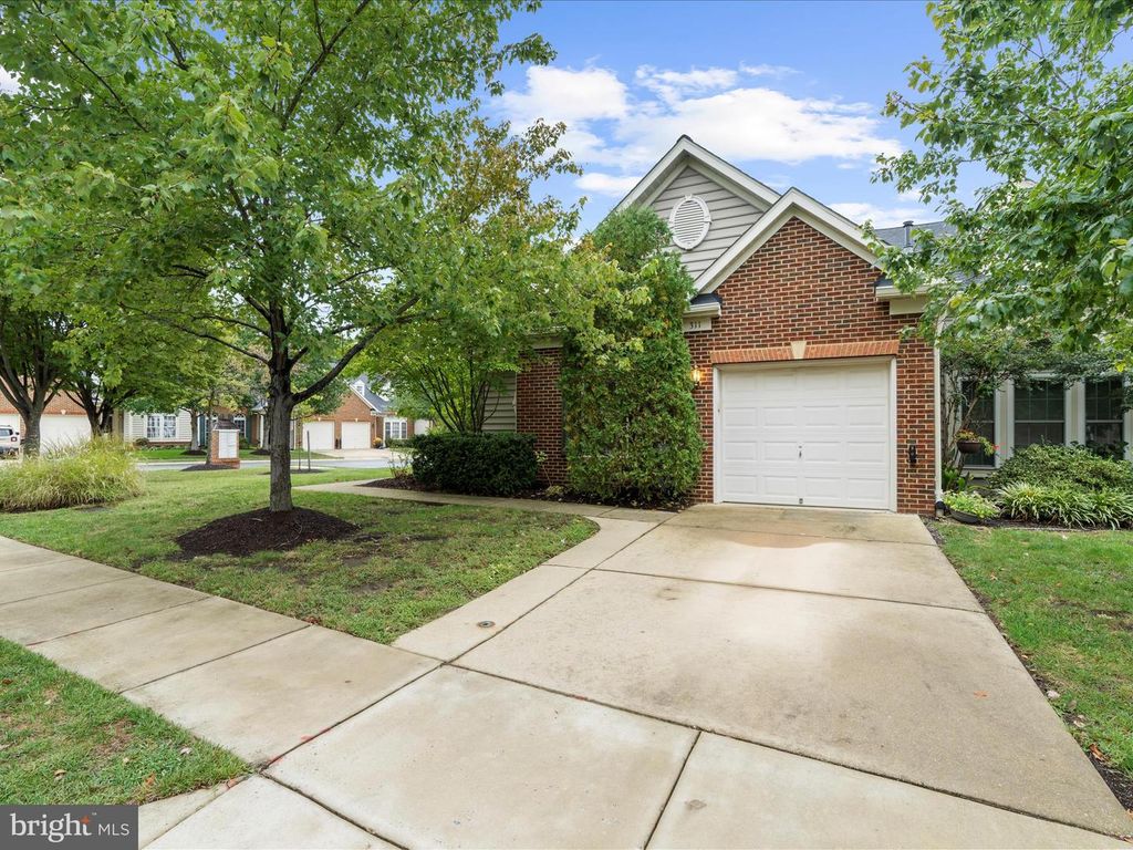 311 HAMLET CIR, Edgewater, MD 21037