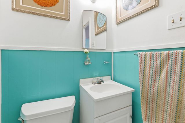 8207 Lazy LN, Austin, TX 78757