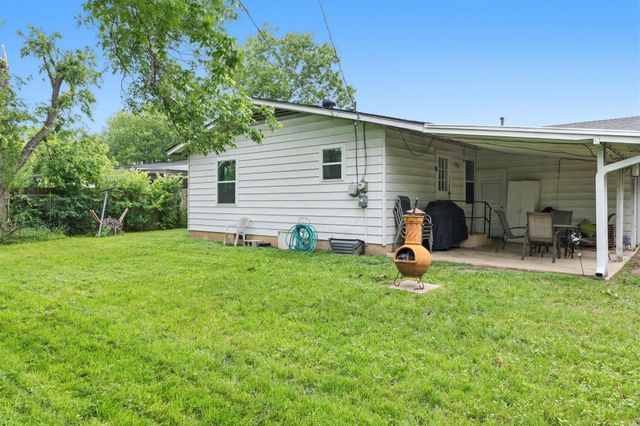 8207 Lazy LN, Austin, TX 78757