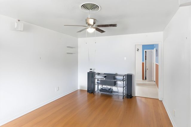 8207 Lazy LN, Austin, TX 78757
