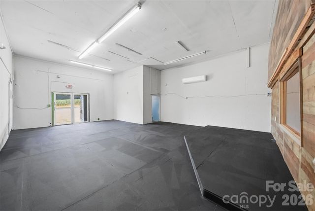 7799 W Nc 10 Highway, Vale, NC 28168
