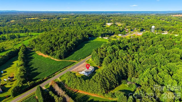 7799 W Nc 10 Highway, Vale, NC 28168