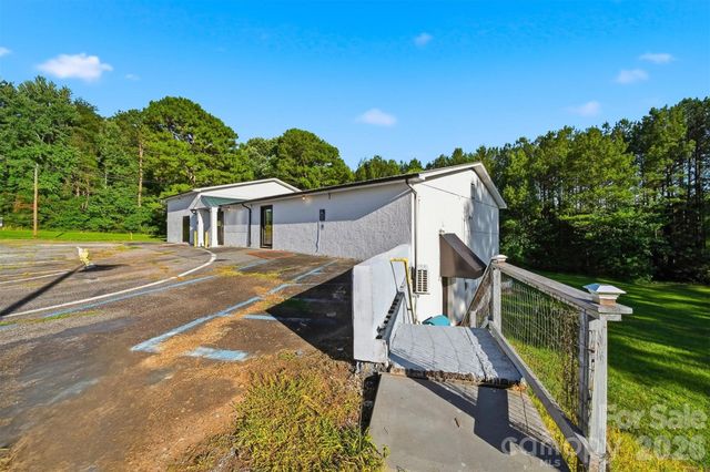 7799 W Nc 10 Highway, Vale, NC 28168