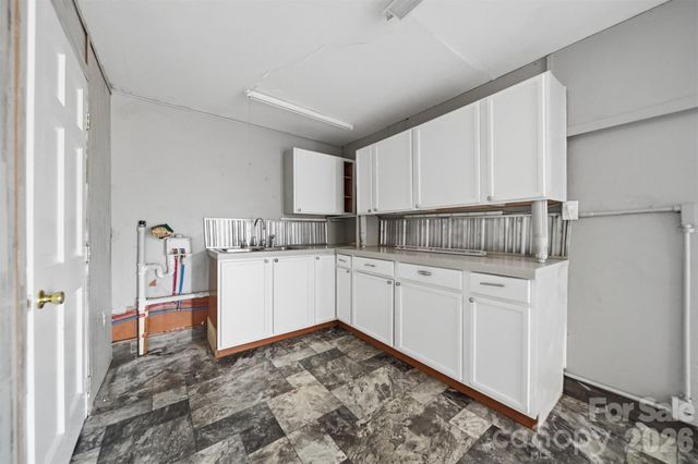 7799 W Nc 10 Highway, Vale, NC 28168
