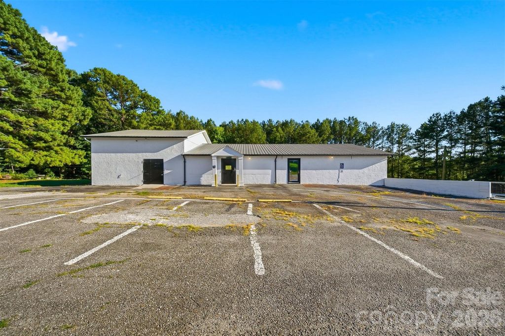 7799 W Nc 10 Highway, Vale, NC 28168