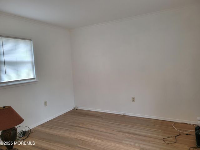 9 Holmes Terrace, Freehold, NJ 07728