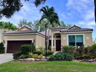 7862 NW 62nd Way, Parkland, FL 33067