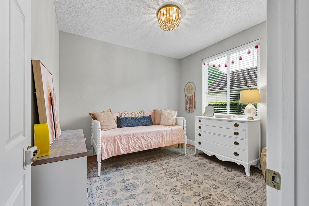 Image 14 of property listing at 7862 NW 62nd Way, Parkland, FL 33067