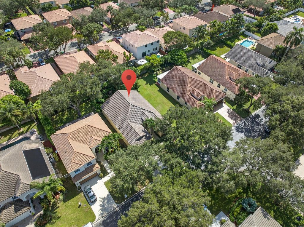 Image 24 of property listing at 7862 NW 62nd Way, Parkland, FL 33067