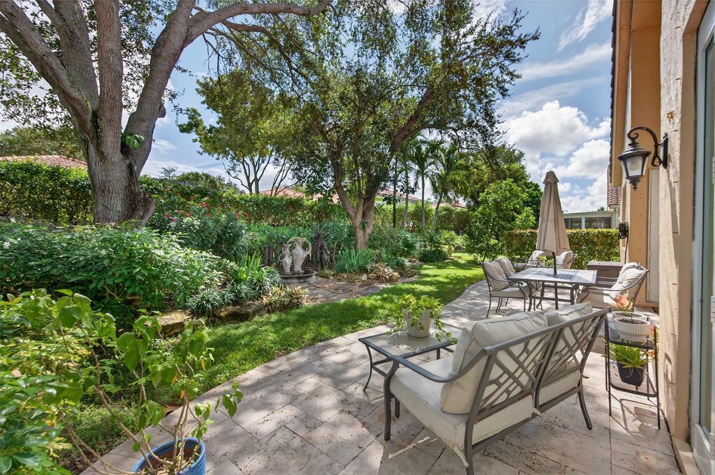 Image 39 of property listing at 7862 NW 62nd Way, Parkland, FL 33067