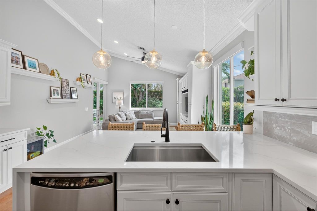 Image 50 of property listing at 7862 NW 62nd Way, Parkland, FL 33067