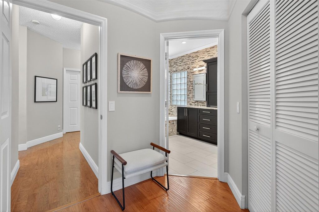 Image 53 of property listing at 7862 NW 62nd Way, Parkland, FL 33067