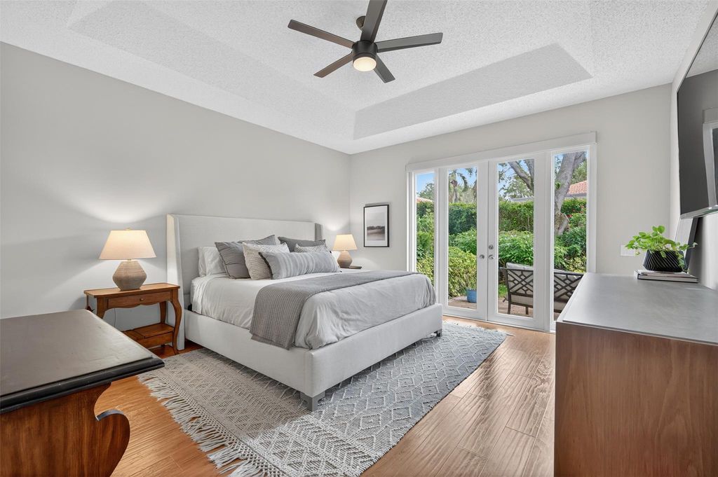 Image 9 of property listing at 7862 NW 62nd Way, Parkland, FL 33067