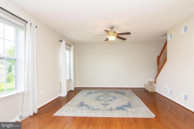 43 OAK CREST COURT, Hanover, PA 17331