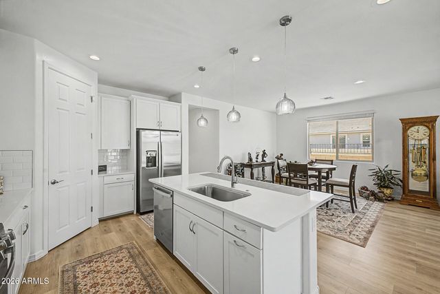 18600 W SWAYBACK Pass, Surprise, AZ 85387