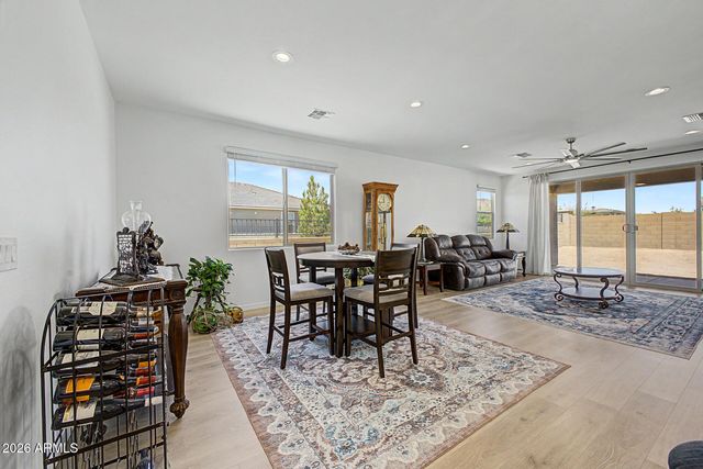 18600 W SWAYBACK Pass, Surprise, AZ 85387