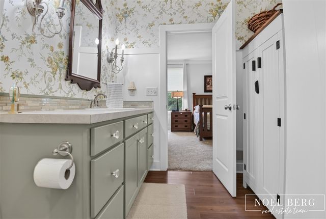 4866 Chatsworth Creek Drive, Hudsonville, MI 49426