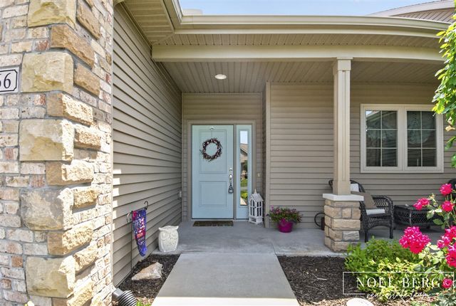 4866 Chatsworth Creek Drive, Hudsonville, MI 49426
