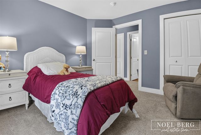 4866 Chatsworth Creek Drive, Hudsonville, MI 49426