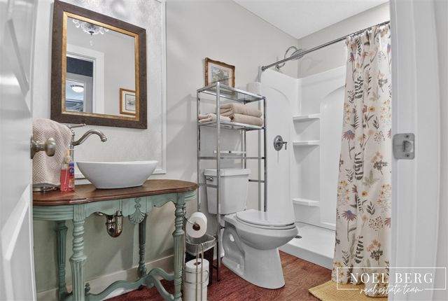 4866 Chatsworth Creek Drive, Hudsonville, MI 49426