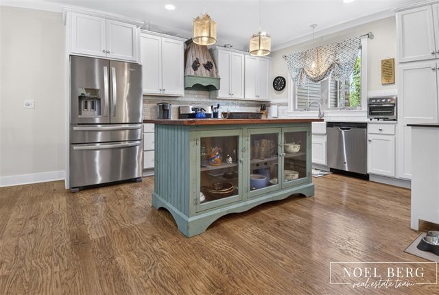 4866 Chatsworth Creek Drive, Hudsonville, MI 49426