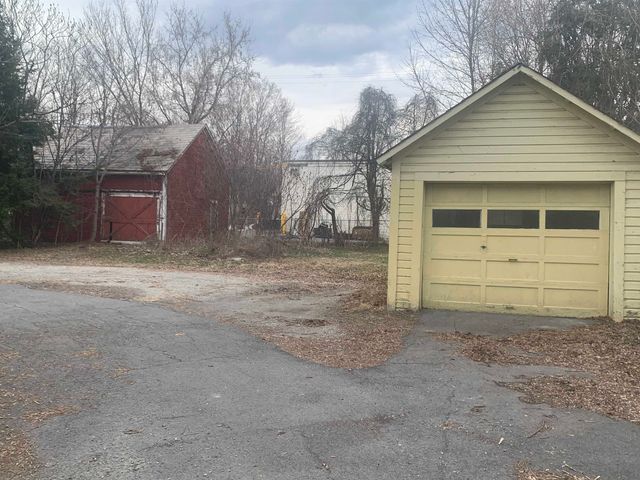 235 Main Street, Poultney, VT 05764