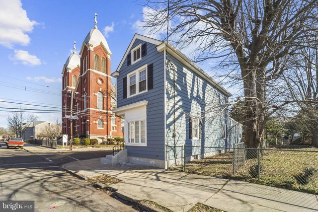 102 - 104 RANDALL AVE, Trenton, NJ 08611