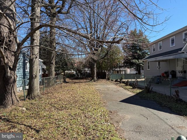 102 - 104 RANDALL AVE, Trenton, NJ 08611