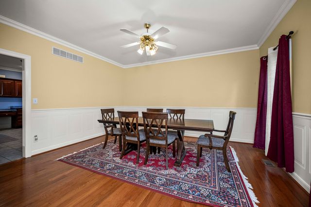 1369 Saddle Club Way, Lexington, KY 40504