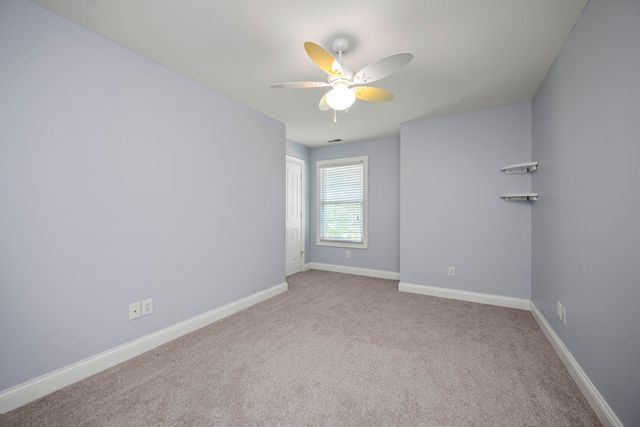 1369 Saddle Club Way, Lexington, KY 40504