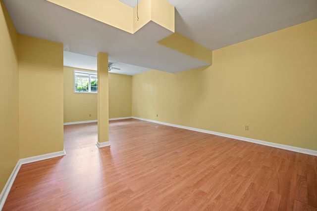 1369 Saddle Club Way, Lexington, KY 40504