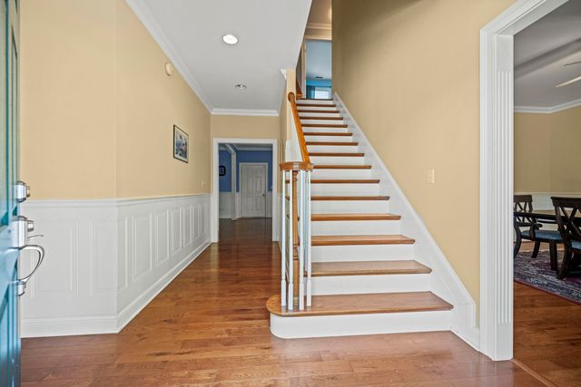 1369 Saddle Club Way, Lexington, KY 40504