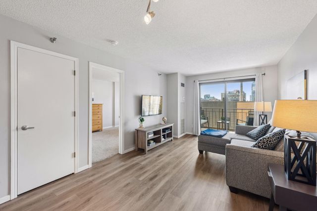 401 S 1st Street 521, Minneapolis, MN 55401