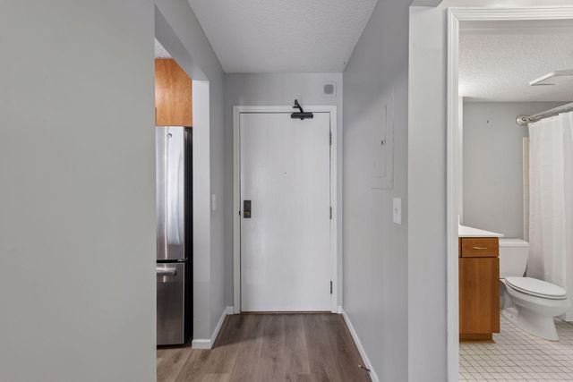 401 S 1st Street 521, Minneapolis, MN 55401