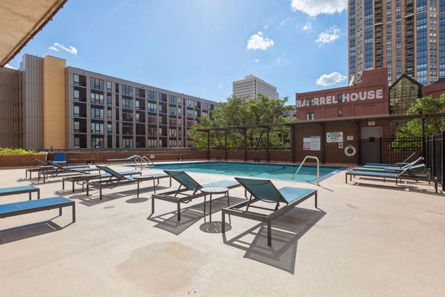 401 S 1st Street 521, Minneapolis, MN 55401