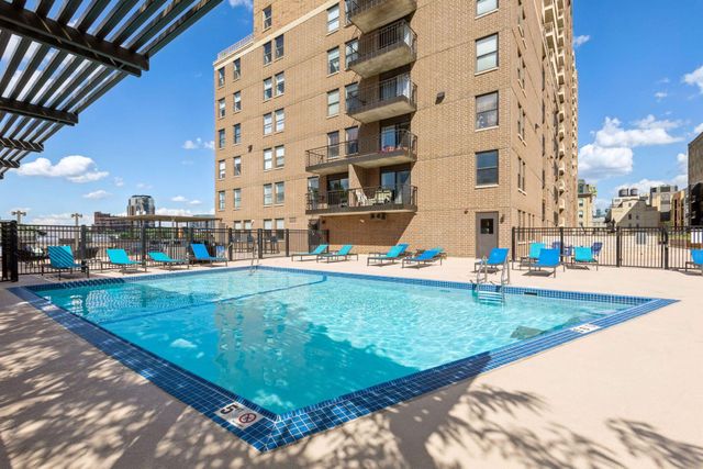 401 S 1st Street 521, Minneapolis, MN 55401
