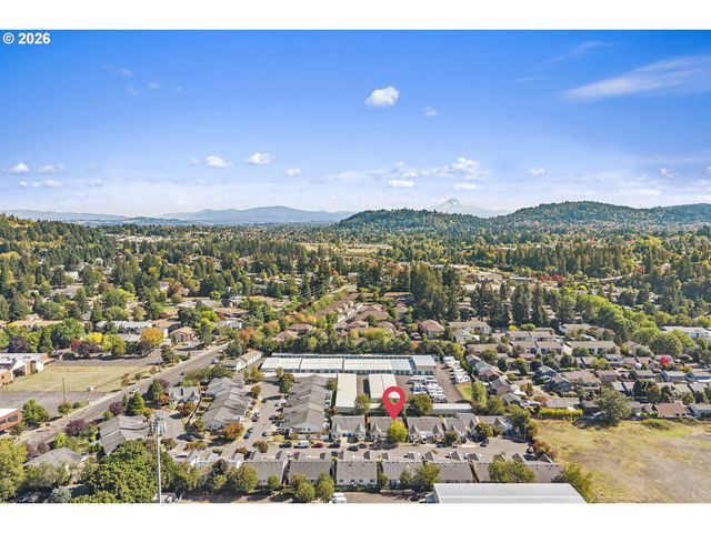 946 Sw JUNCTION Pl, Gresham, OR 97080