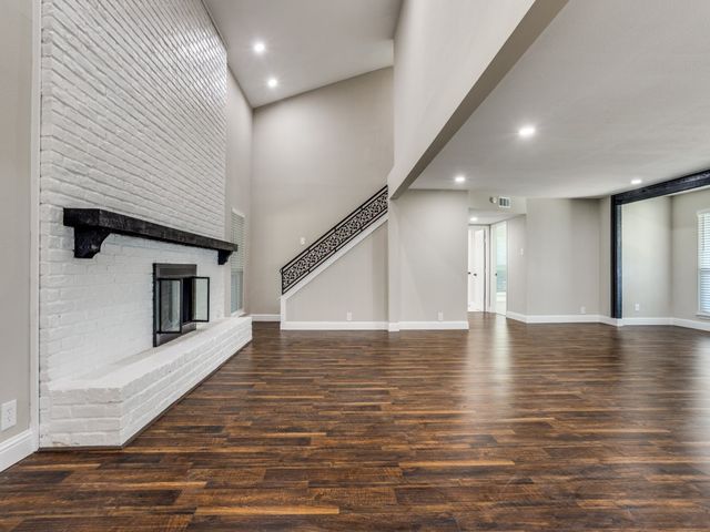 2226 Meadowview Drive, Garland, TX 75043