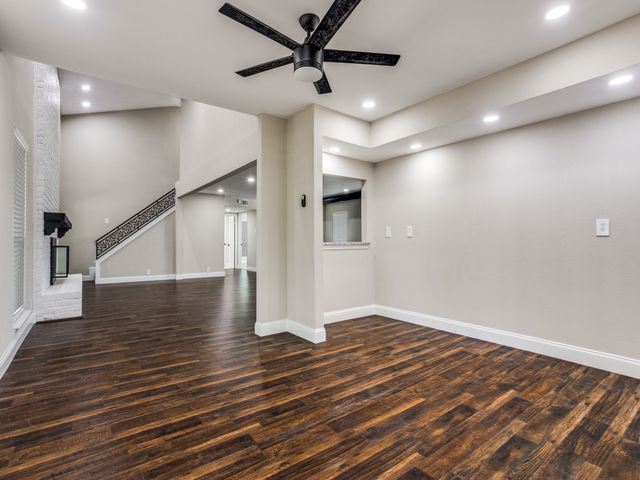 2226 Meadowview Drive, Garland, TX 75043