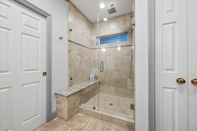 3226 Pleasant Cove Court, Houston, TX 77059