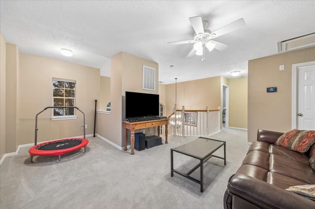 3226 Pleasant Cove Court, Houston, TX 77059