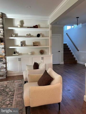 210 WINDSOR WAY, Lewisburg, PA 17837