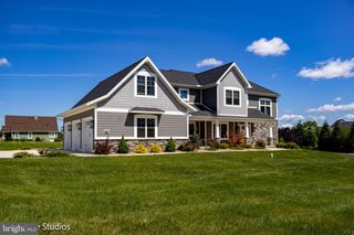 210 WINDSOR WAY, Lewisburg, PA 17837