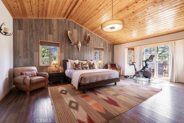 43855 Wolf, Big Bear Lake, CA 92315
