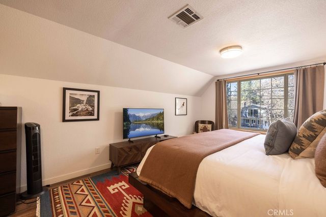 43855 Wolf, Big Bear Lake, CA 92315