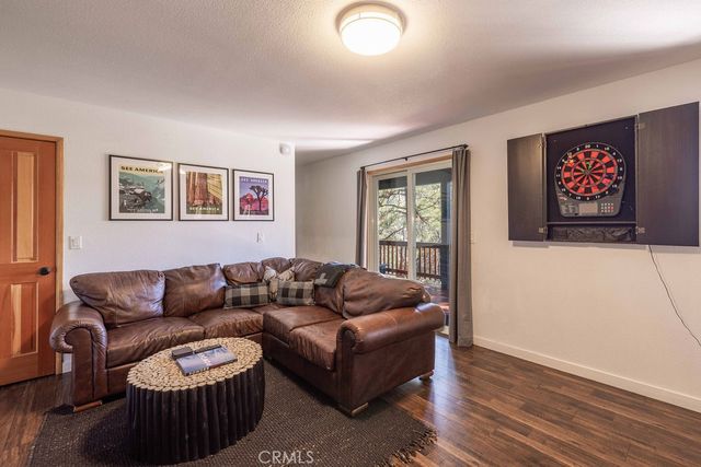 43855 Wolf, Big Bear Lake, CA 92315