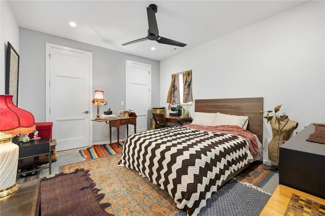 632 Bella Vista Road, Bentonville, AR 72712