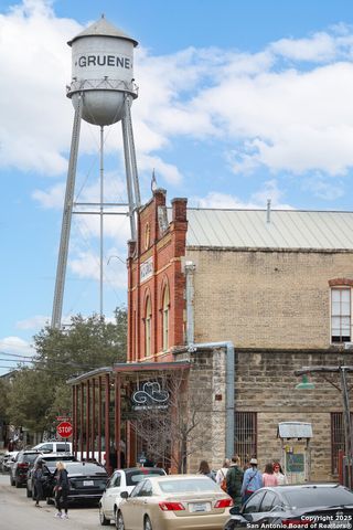 1059 Lime Gruene, New Braunfels, TX 78130